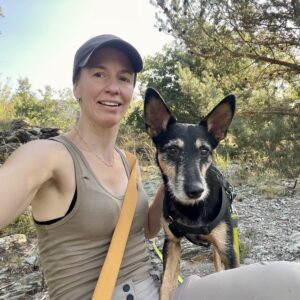 Column | Jana Elza Wuyts: De toeriste en de hyena